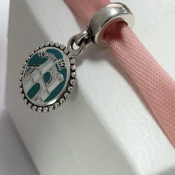 Pandora Waco Texas Charm - Picture 1 of 4